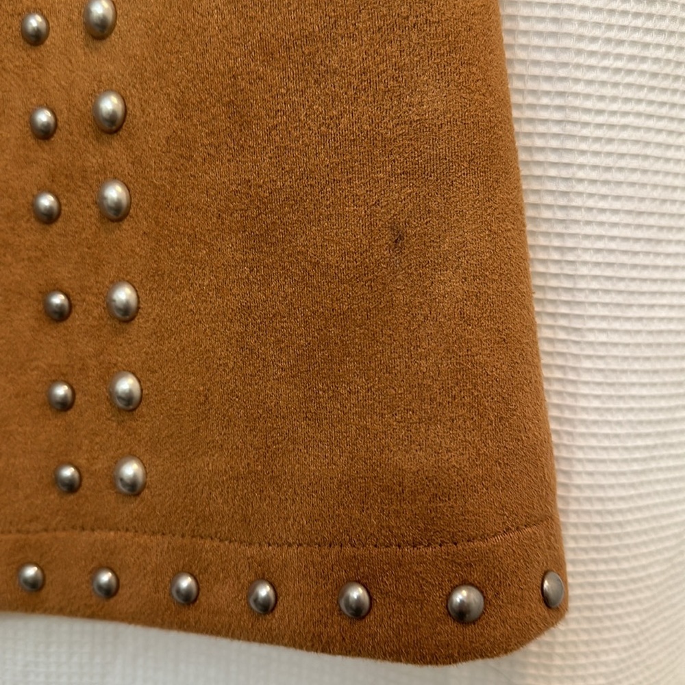 TOBI Studded Faux Suede skirt - Picture 3 of 6